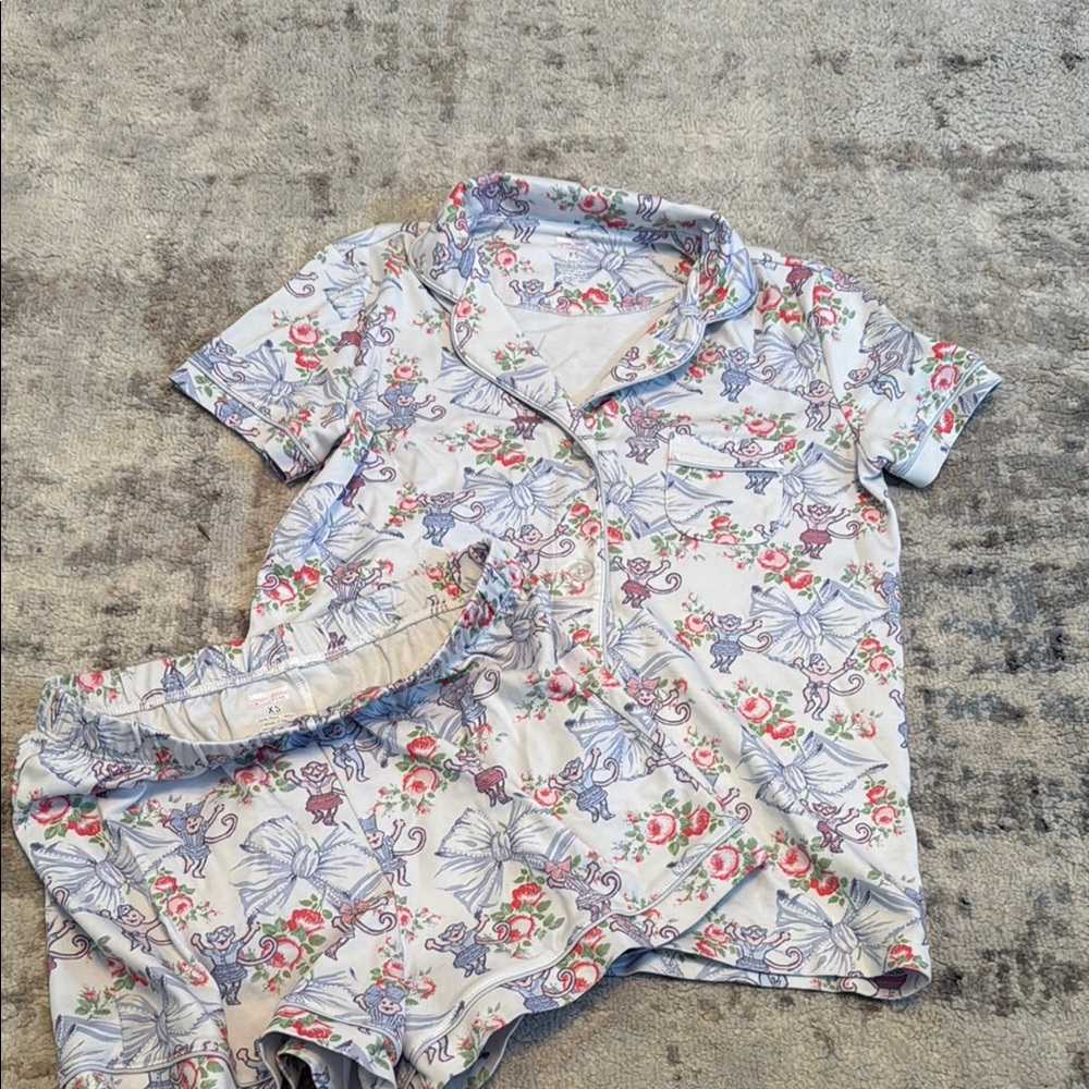 Roller Rabbit White and Blue Floral Pajama Set
